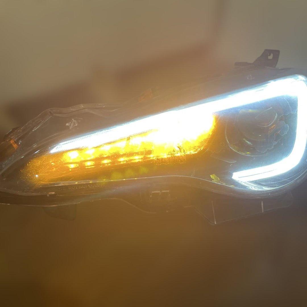 送料無料　オマケ付　VLAND 86 BRZ ヘッドライト ZN6 ZC6