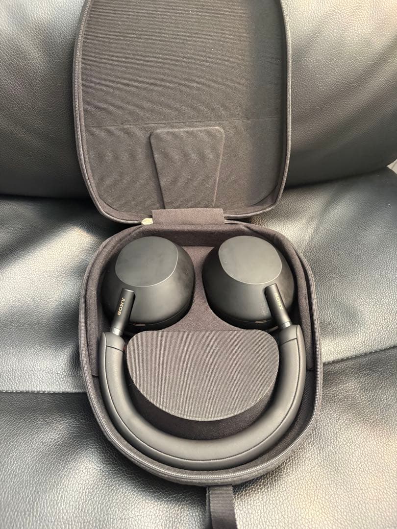 ヘッドホン So A