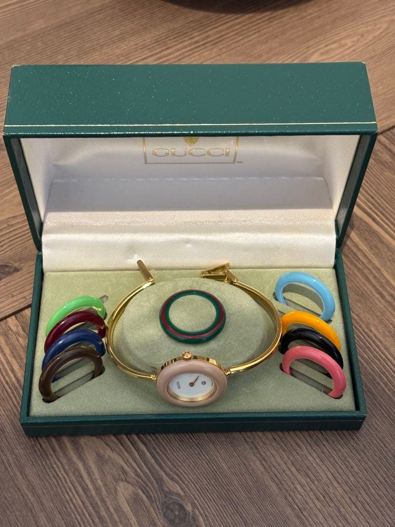 極美品✨GUCCI グッチ チェンジベゼル 腕時計 11/12.2 11色