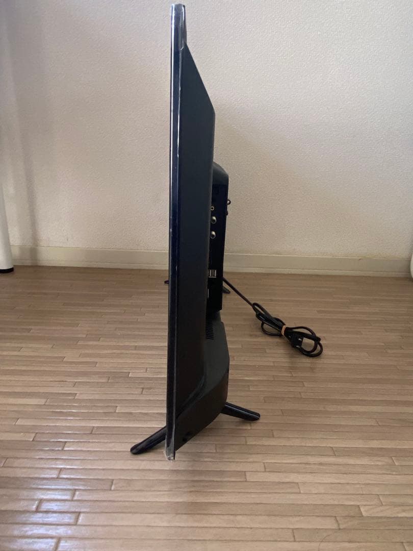 アイリスオーヤマ　32WB10P 32V型液晶テレビ