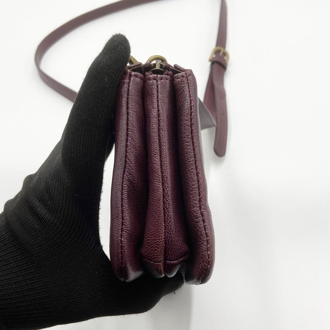 未使用級　DAKOTA ダコタ　アミューズ　ショルダーバッグ　財布　パープル