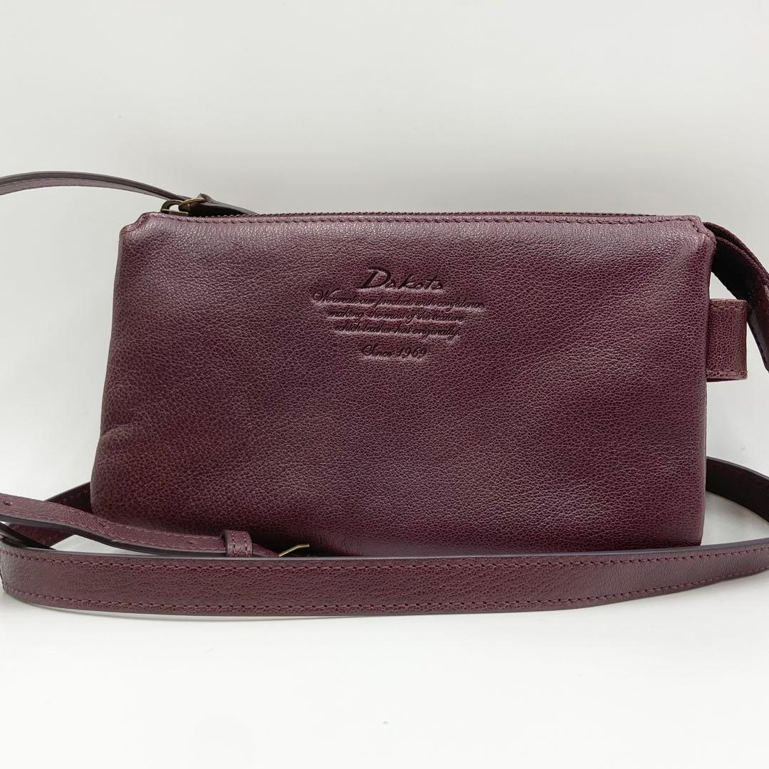 未使用級　DAKOTA ダコタ　アミューズ　ショルダーバッグ　財布　パープル