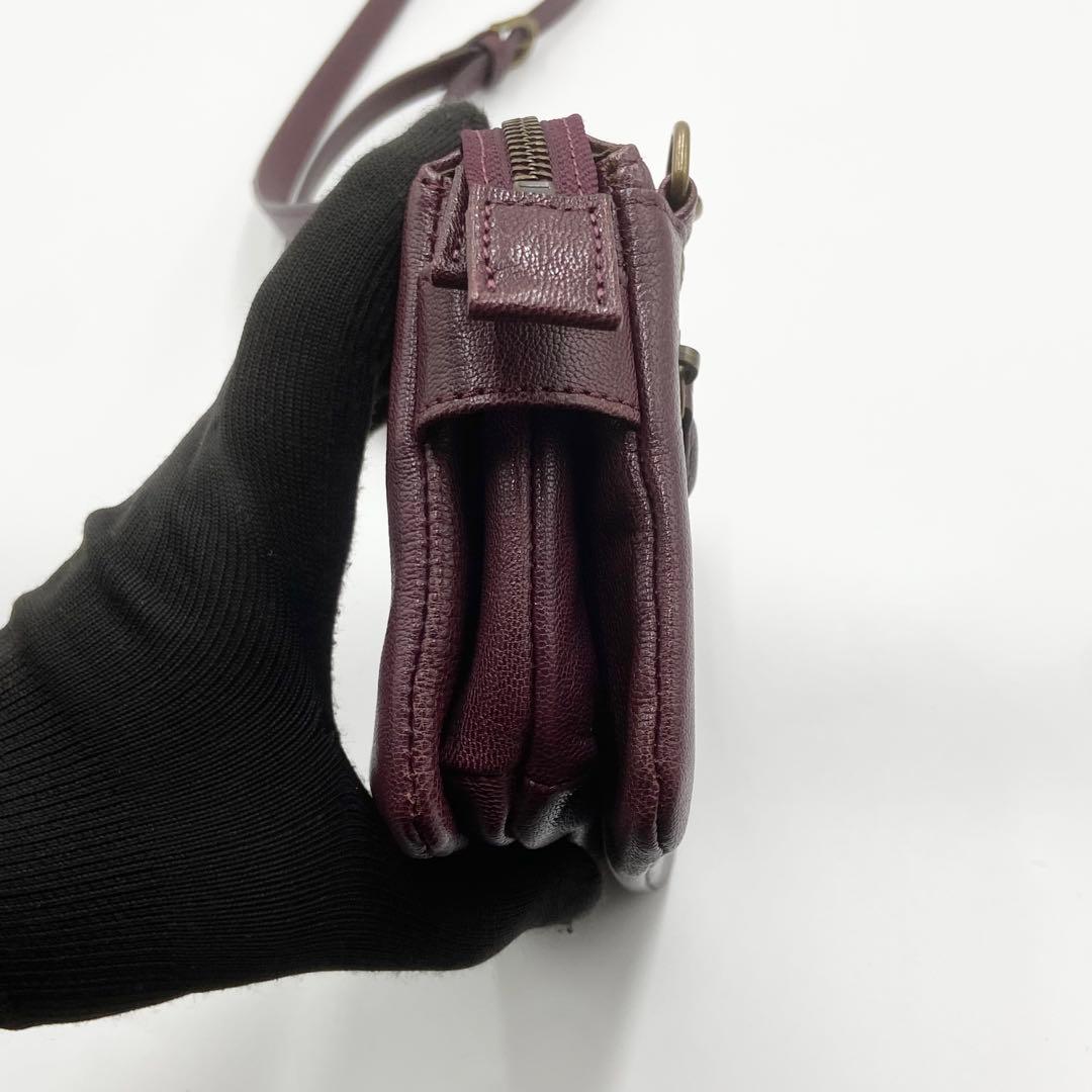 未使用級　DAKOTA ダコタ　アミューズ　ショルダーバッグ　財布　パープル