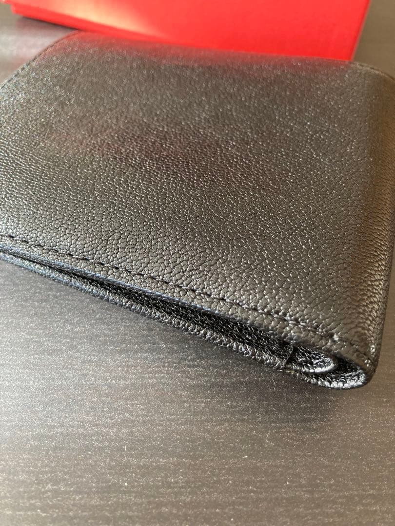 美品　DIESEL ブラックレザー二つ折り財布