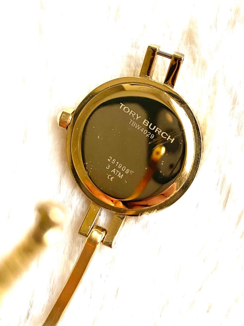 試着のみ⭐︎電池交換込 トリーバーチ Reva リーヴァ バングル TBW4037