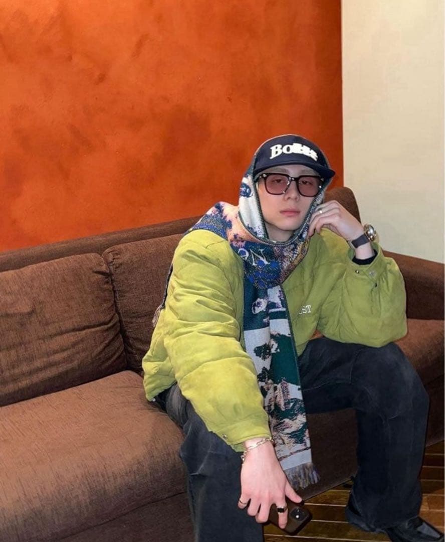 【即完売カラー】Montmartre New York マフラー