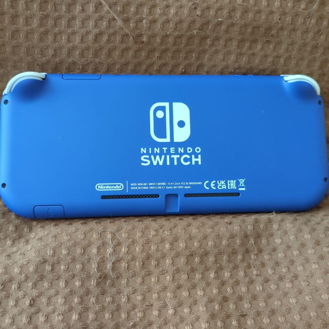 Nintendo Switch Lite 青とソフト1点