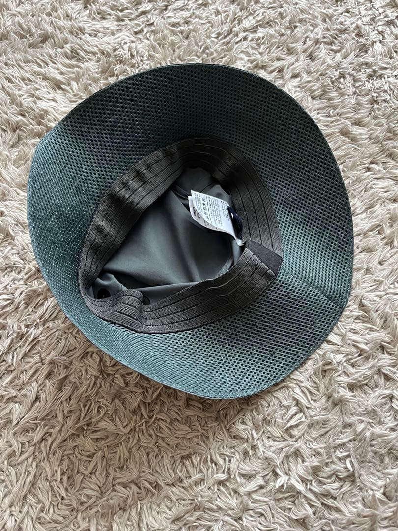 アークテリクス　シンソロハット　グレー　紐なし　美品　希少