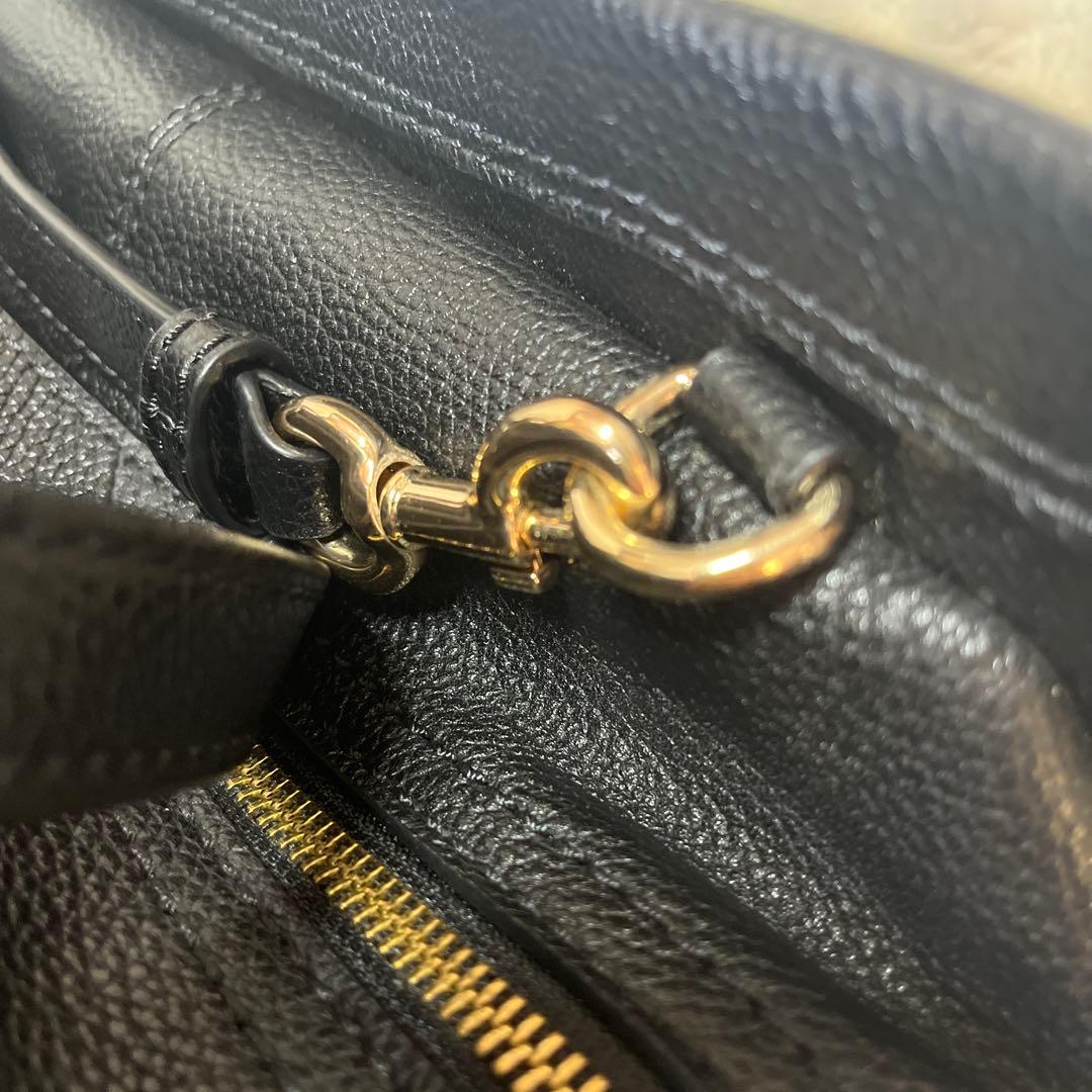 デ*ス様 黒いレザーショルダーバッグ