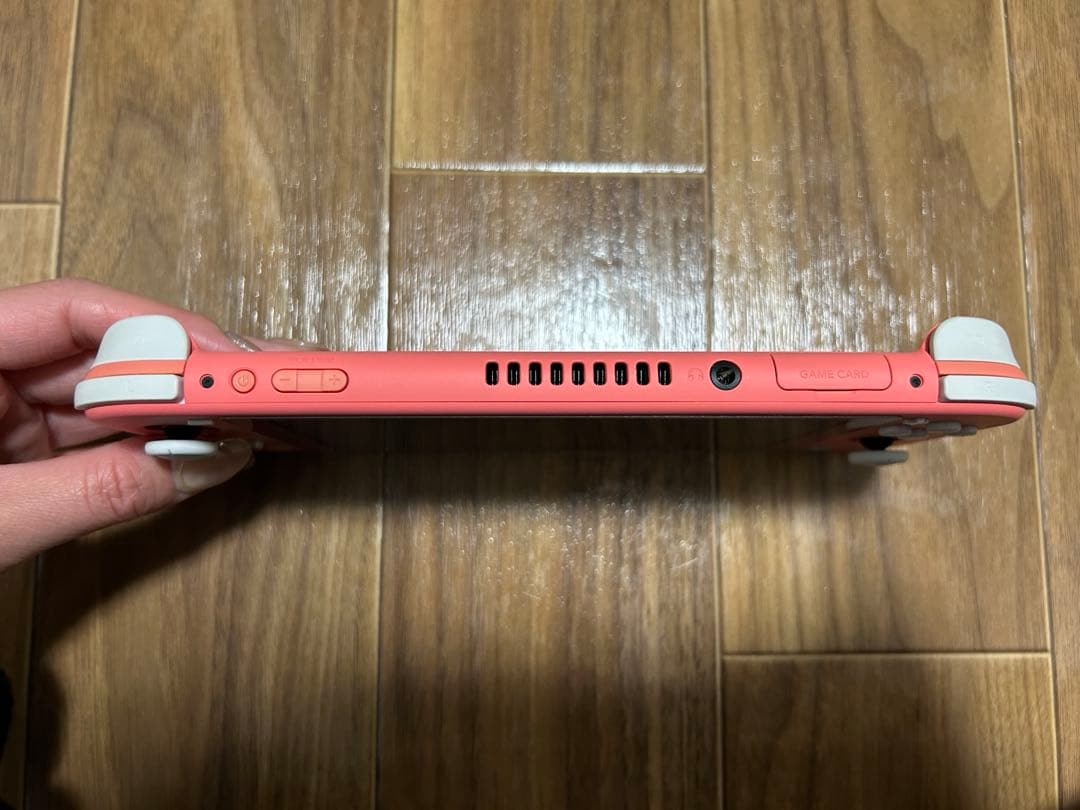 Nintendo Switch Lite【充電器、クリアケース、外箱付き】