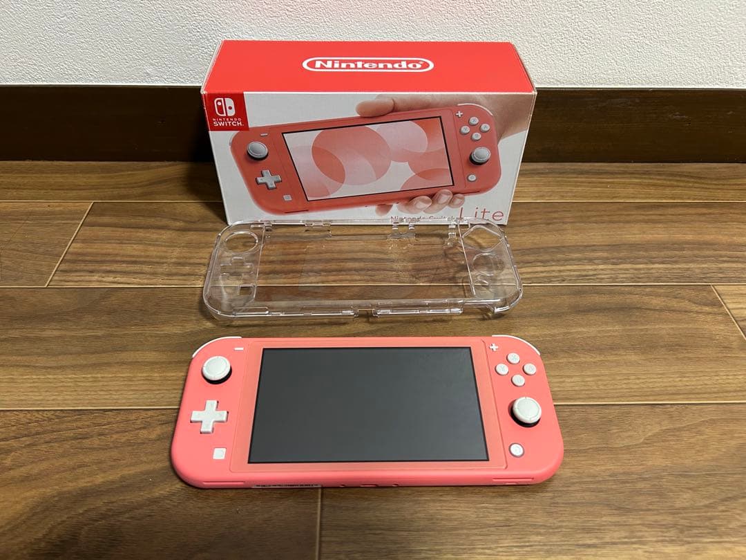 Nintendo Switch Lite【充電器、クリアケース、外箱付き】