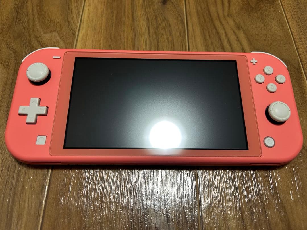 Nintendo Switch Lite【充電器、クリアケース、外箱付き】