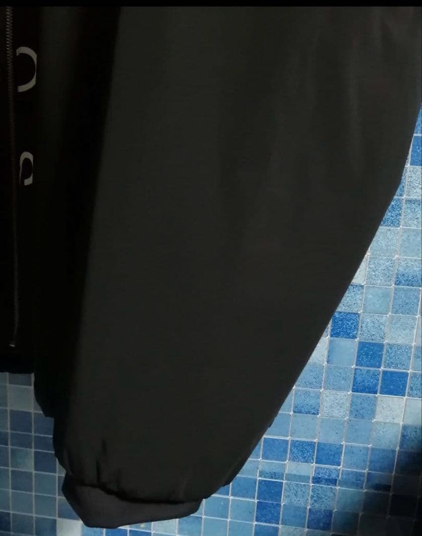 【XLサイズ 黒】即完売 CRONOS クロノス サーモライト ジャケット