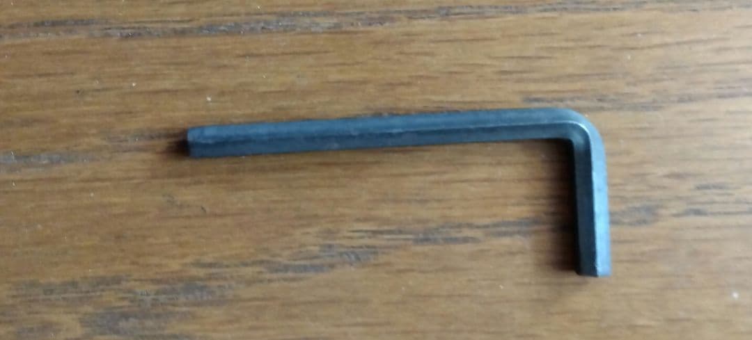 アイアンベッドフレーム　シングル