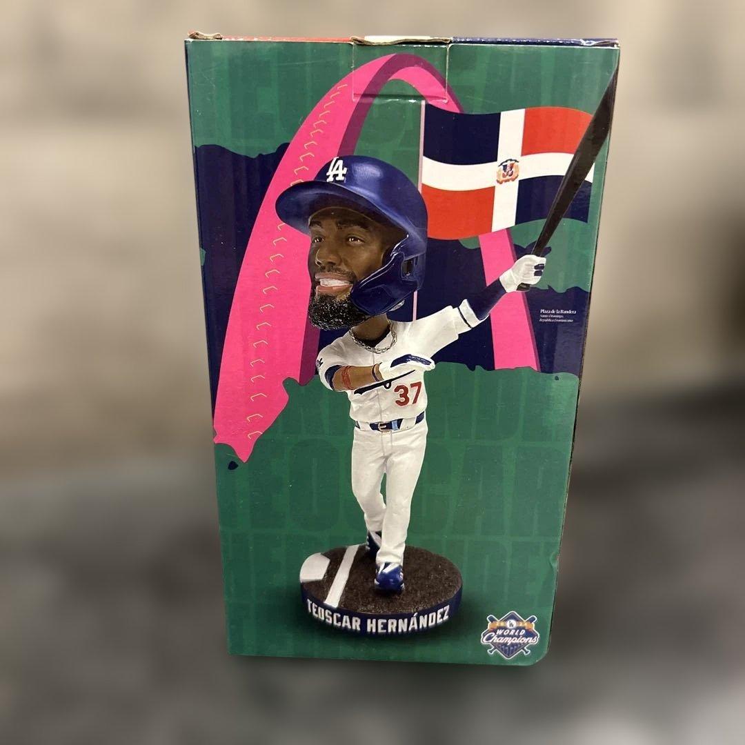 ドジャース ボブルヘッド #37 テオスカー・ヘルナンデス
