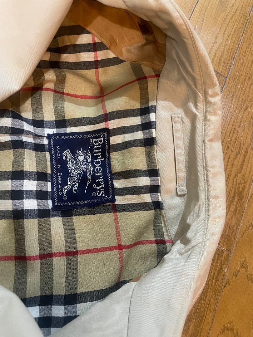 バーバリートレンチコート レディースM 相当　メンズS相当