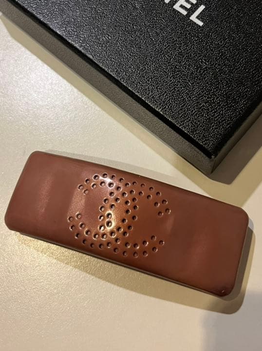 シャネル☆バレッタ　ココマーク　ロゴ　ヘアピン　ヘアアクセ　ヴィンテージ　茶革