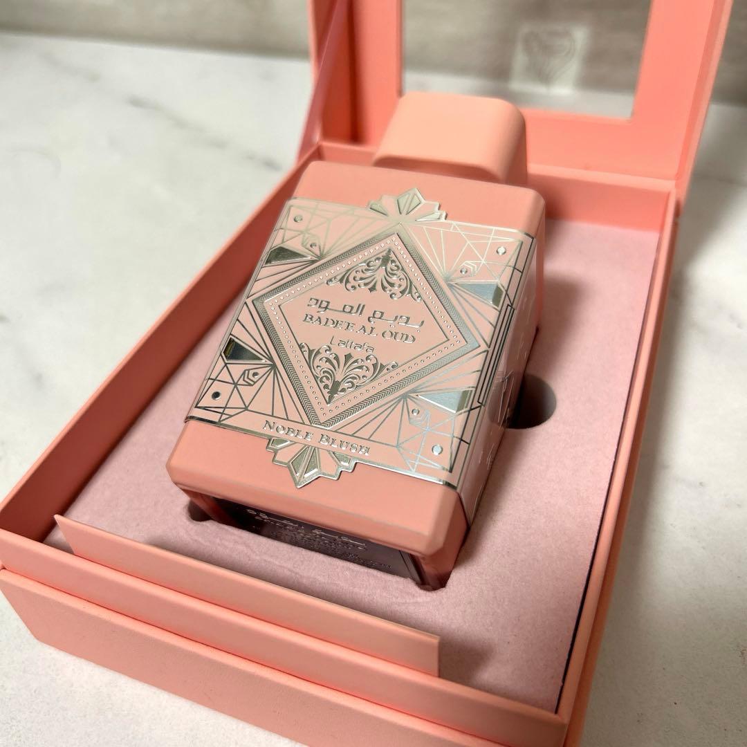 新品未使用　Lattafa Noble Blush 100ml 香水