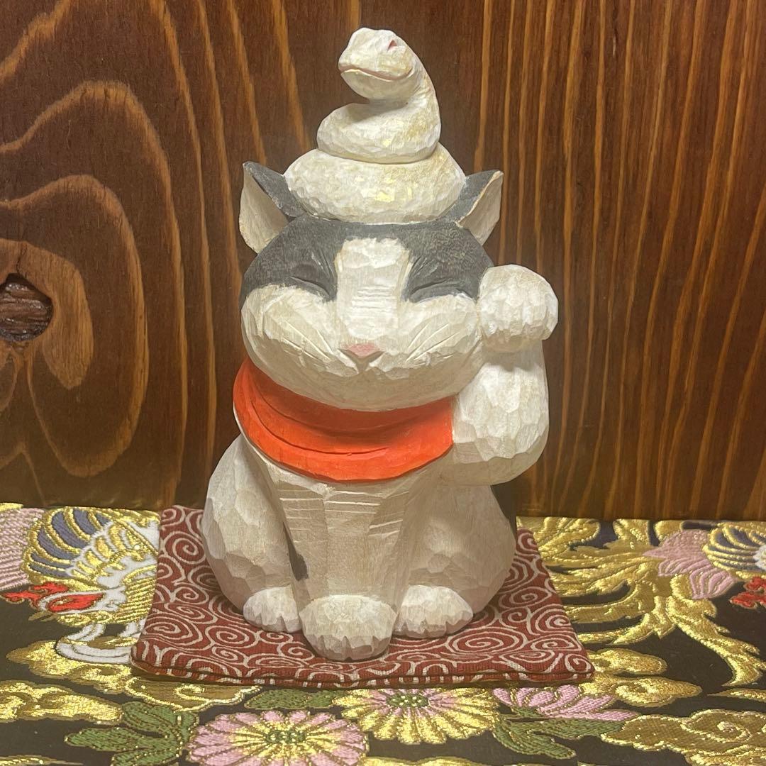 テコチチ【願いが叶う】財運を招く白蛇と猫｜井波彫刻 招き猫 楠 野中願児作