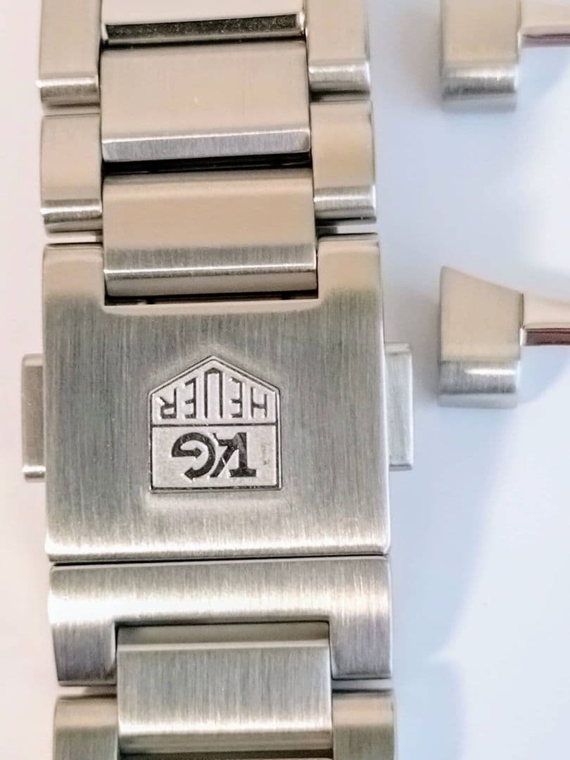 期間限定値下げ‼️タグホイヤー　カレラキャリバー5 メタルベルト　未使用