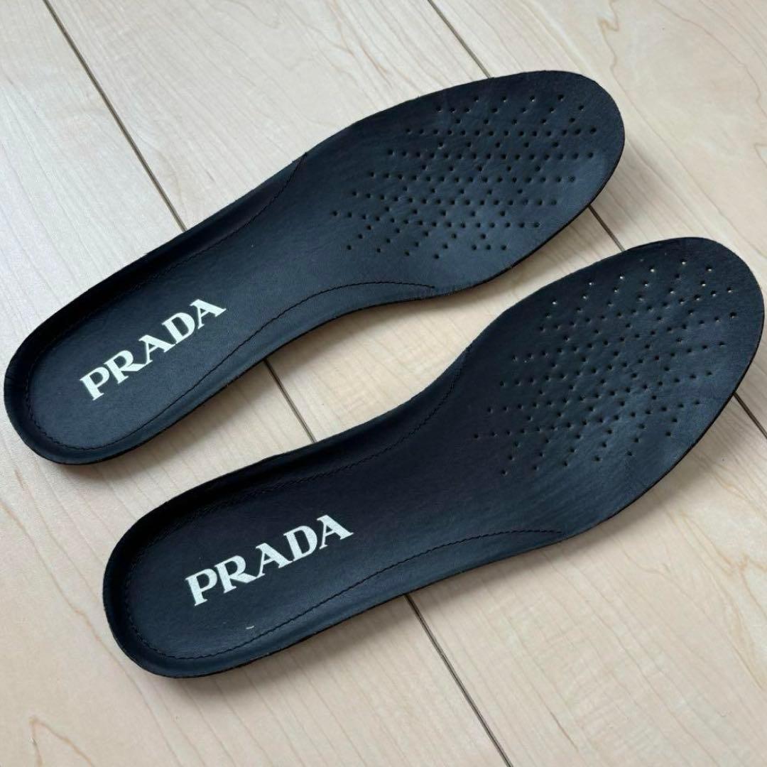 PRADA ブラック スニーカー スリッポン　プラダ