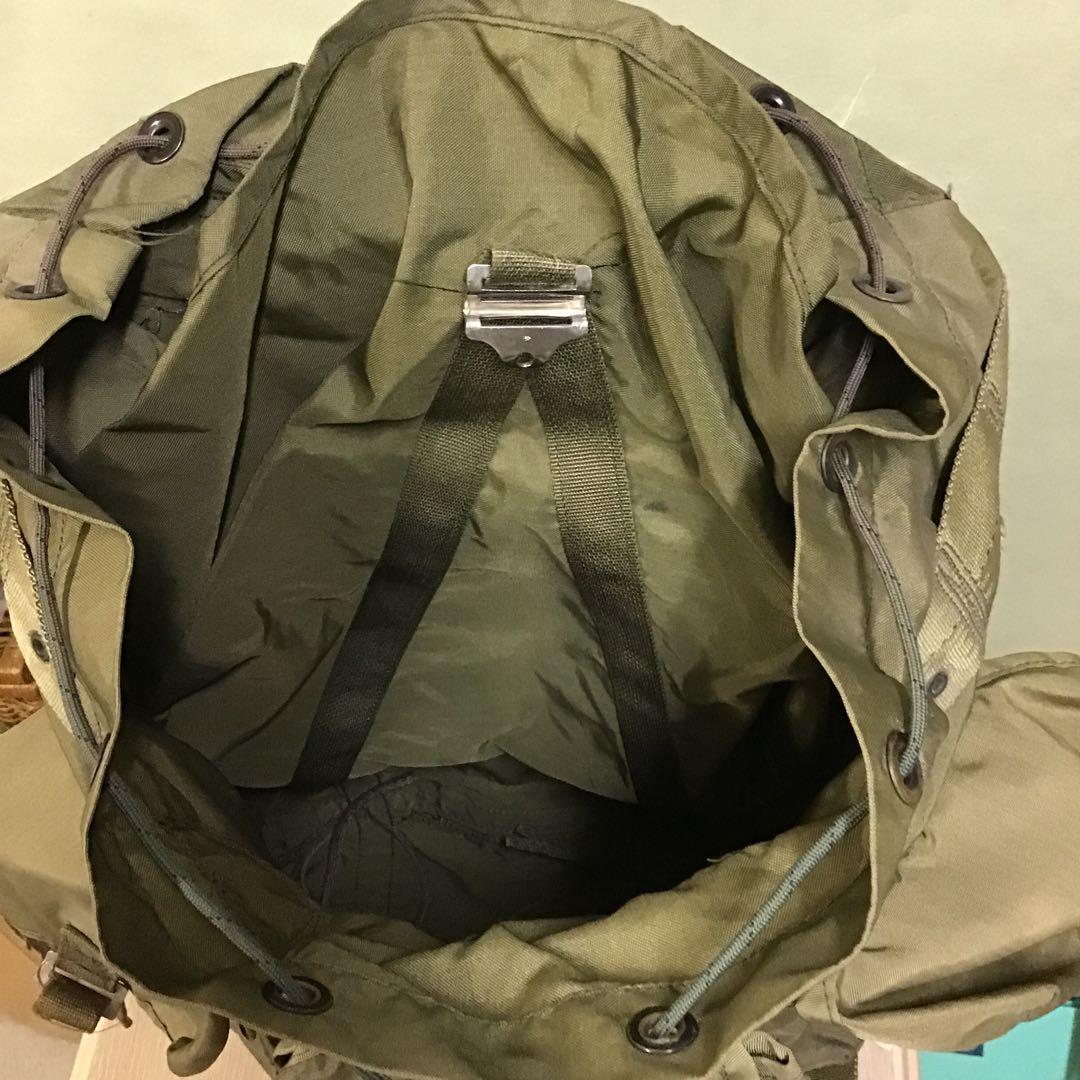 セール❗️沖縄米軍払い下げビンテージミディアムリュックレア品‼️