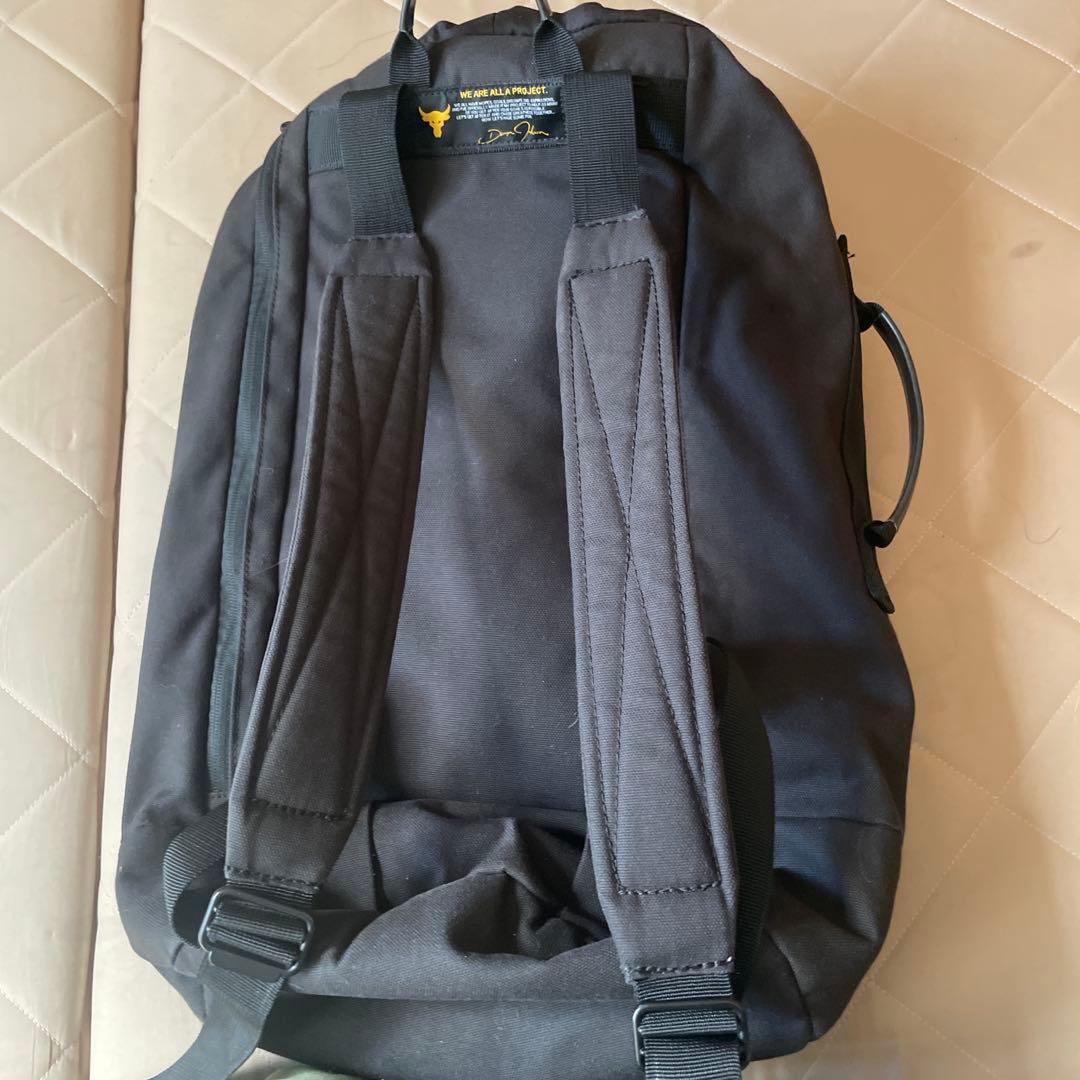 Under Armour ブラックバックパック IRON PARADISE