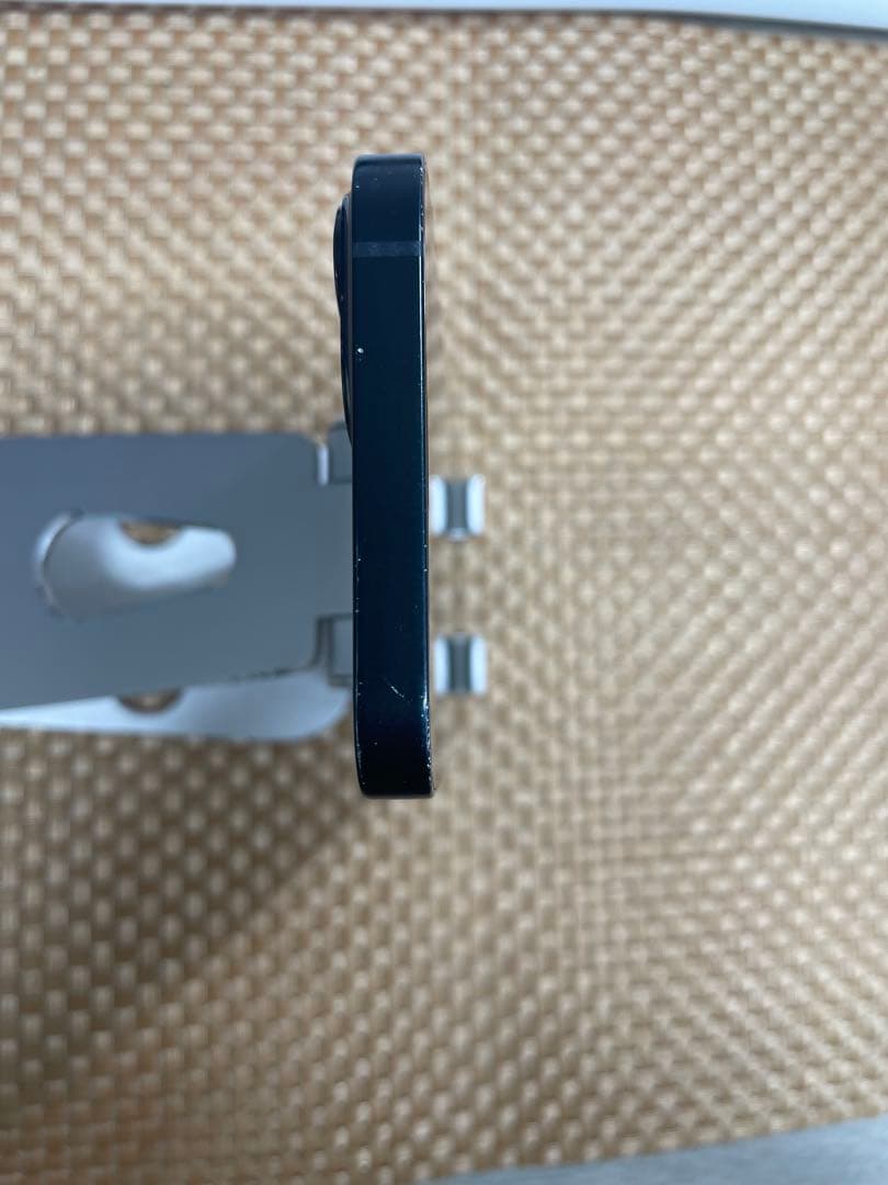 iPhone 13 128 GB ミッドナイトSIMフリー【6529】