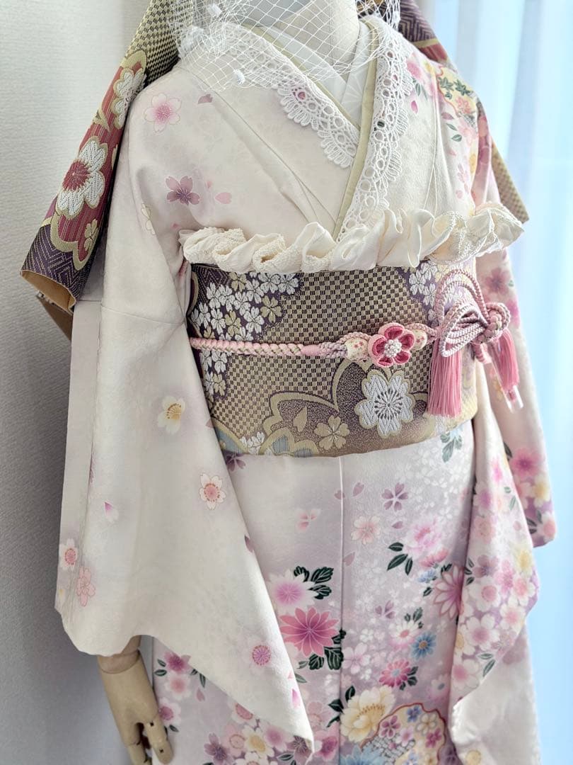 白地　ピンク柄　振袖フルセット