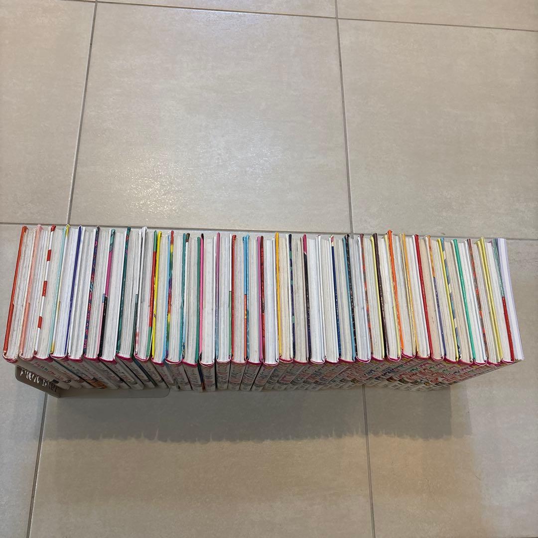 かいけつゾロリシリーズ　33冊➕新品ノートブック