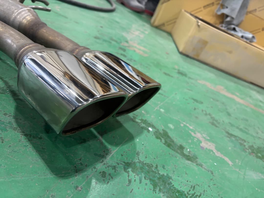 【ハイボール】ヴェルファイア アルファード 30 マフラー モデリスタ