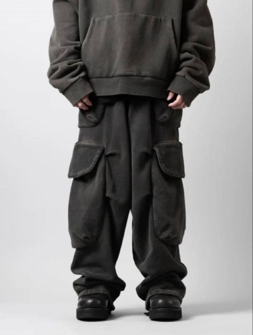 COMMON DIVISOR & entire studios ゆり