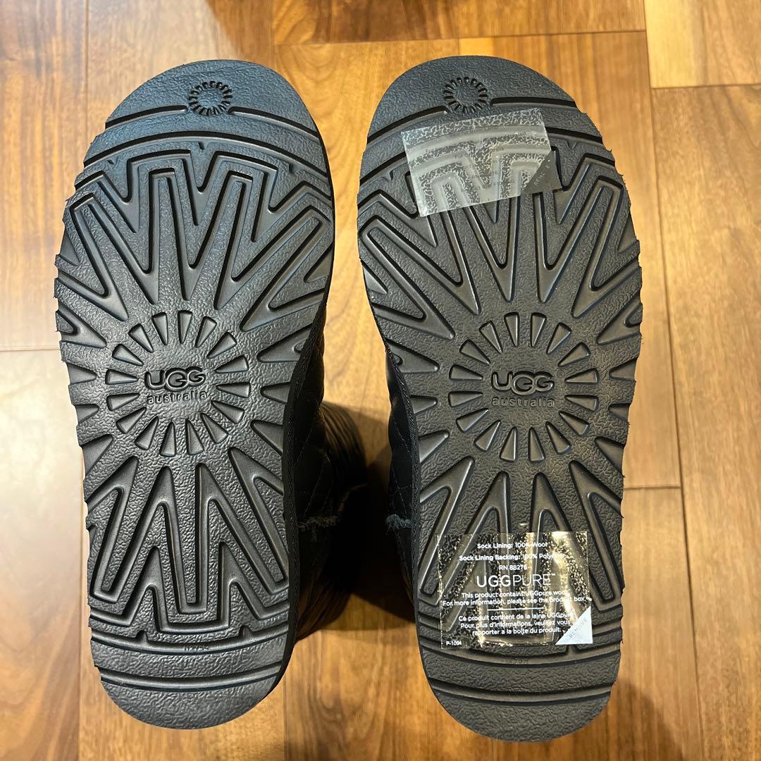 新品 UGG ブーツ