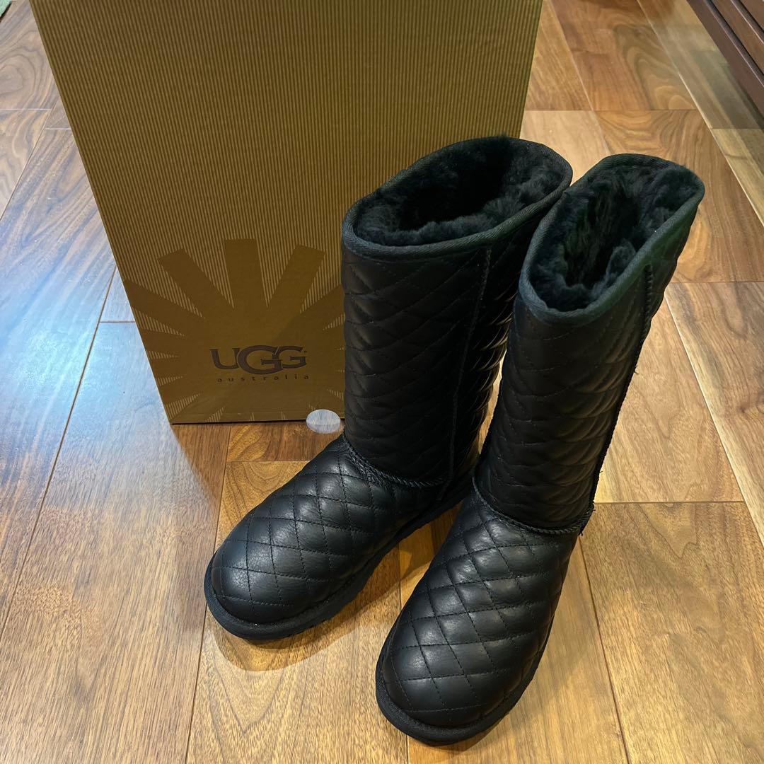 新品 UGG ブーツ