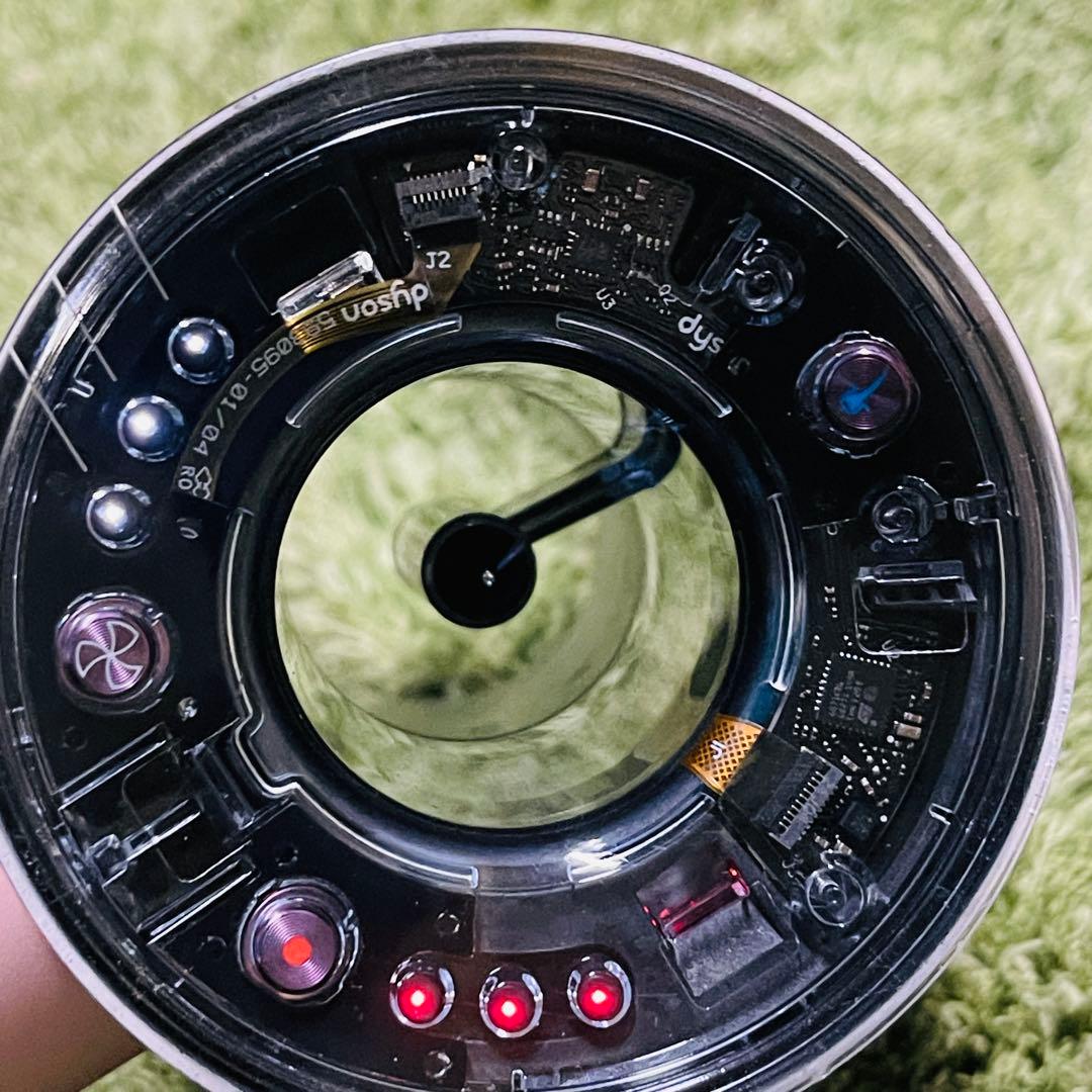 Dyson ヘアドライヤー HD16数量限定カラー さくらチェリー 。