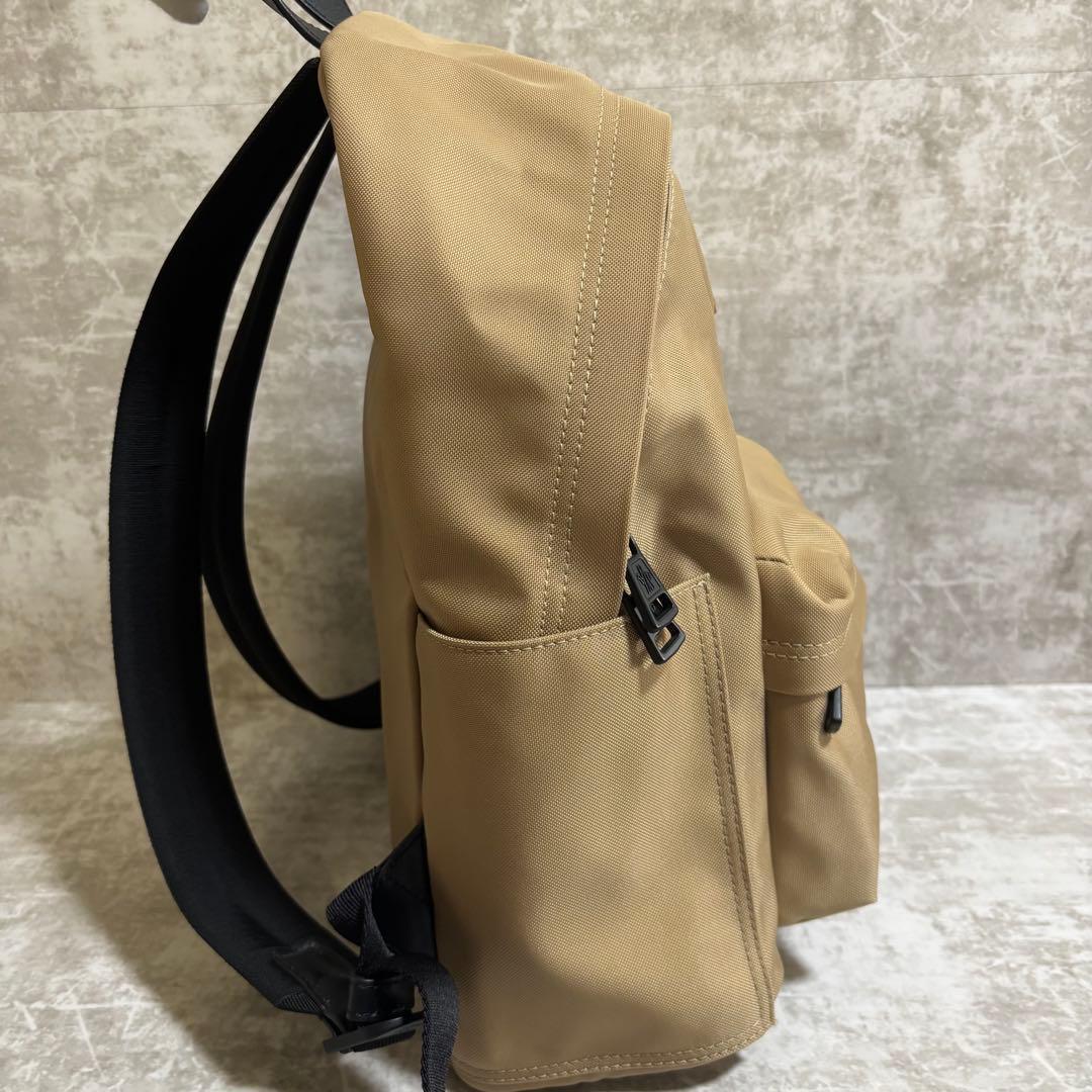 I188 良品✨ モンクレール　ピエリック　リュック　ベージュ　PC収納　大容量