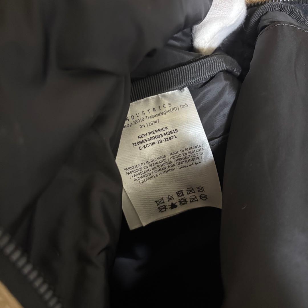 I188 良品✨ モンクレール　ピエリック　リュック　ベージュ　PC収納　大容量