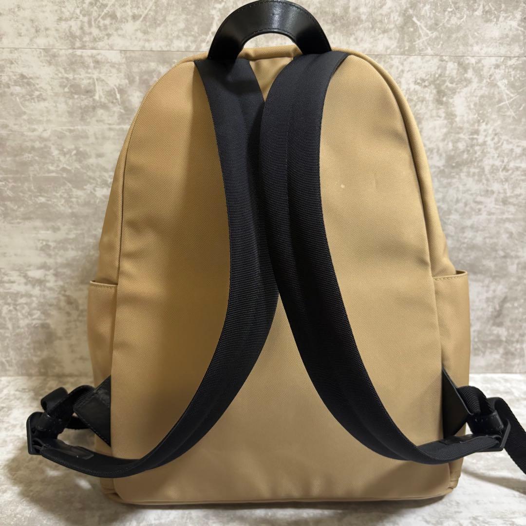 I188 良品✨ モンクレール　ピエリック　リュック　ベージュ　PC収納　大容量
