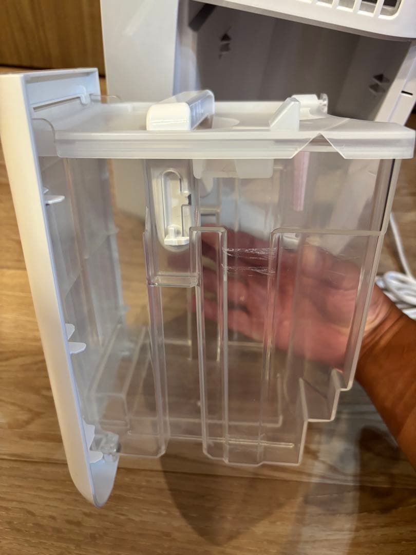 2025年製 現行モデル シャープ CMS100W 除湿機 冷風モデル