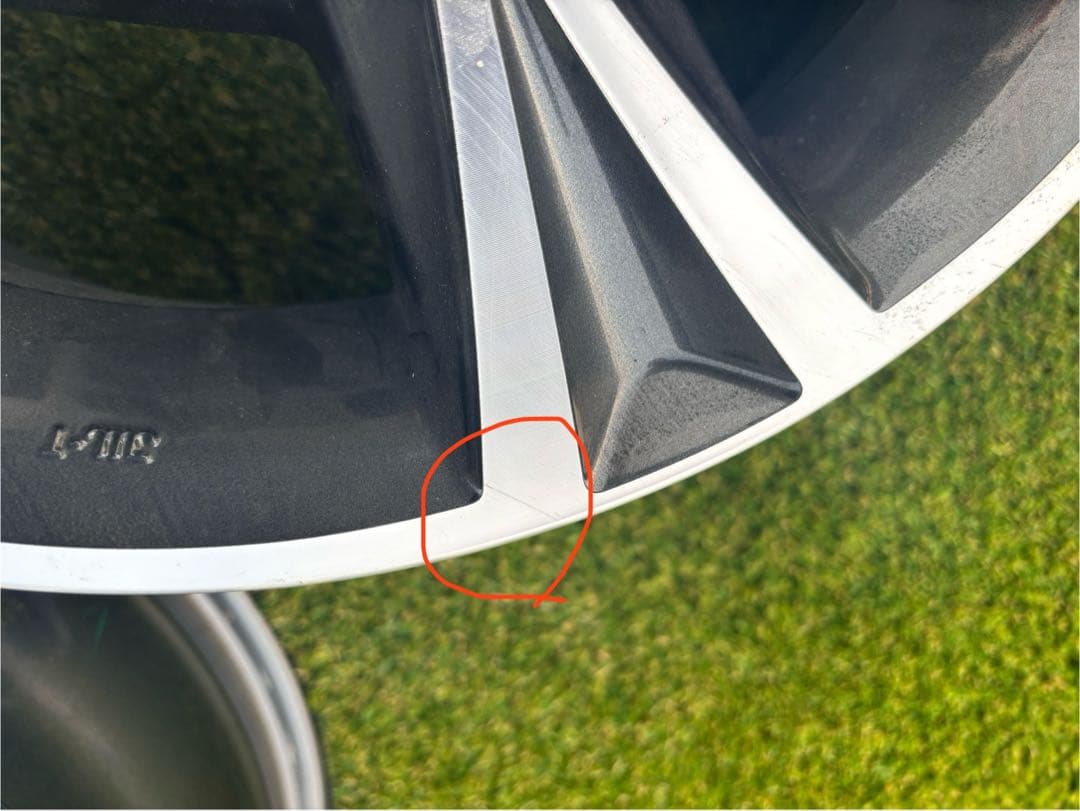 daichang55様トヨタ　ハイエース　200系　純正アルミホイール　2本！