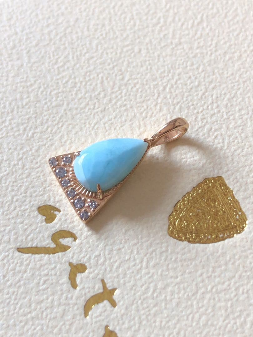 新品同様♡アガット K10 ラリマー.ダイヤモンド.チャーム　定価35200円