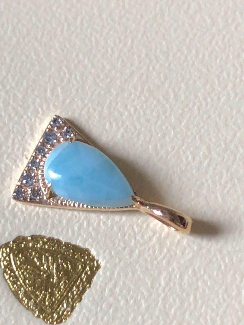 新品同様♡アガット K10 ラリマー.ダイヤモンド.チャーム　定価35200円