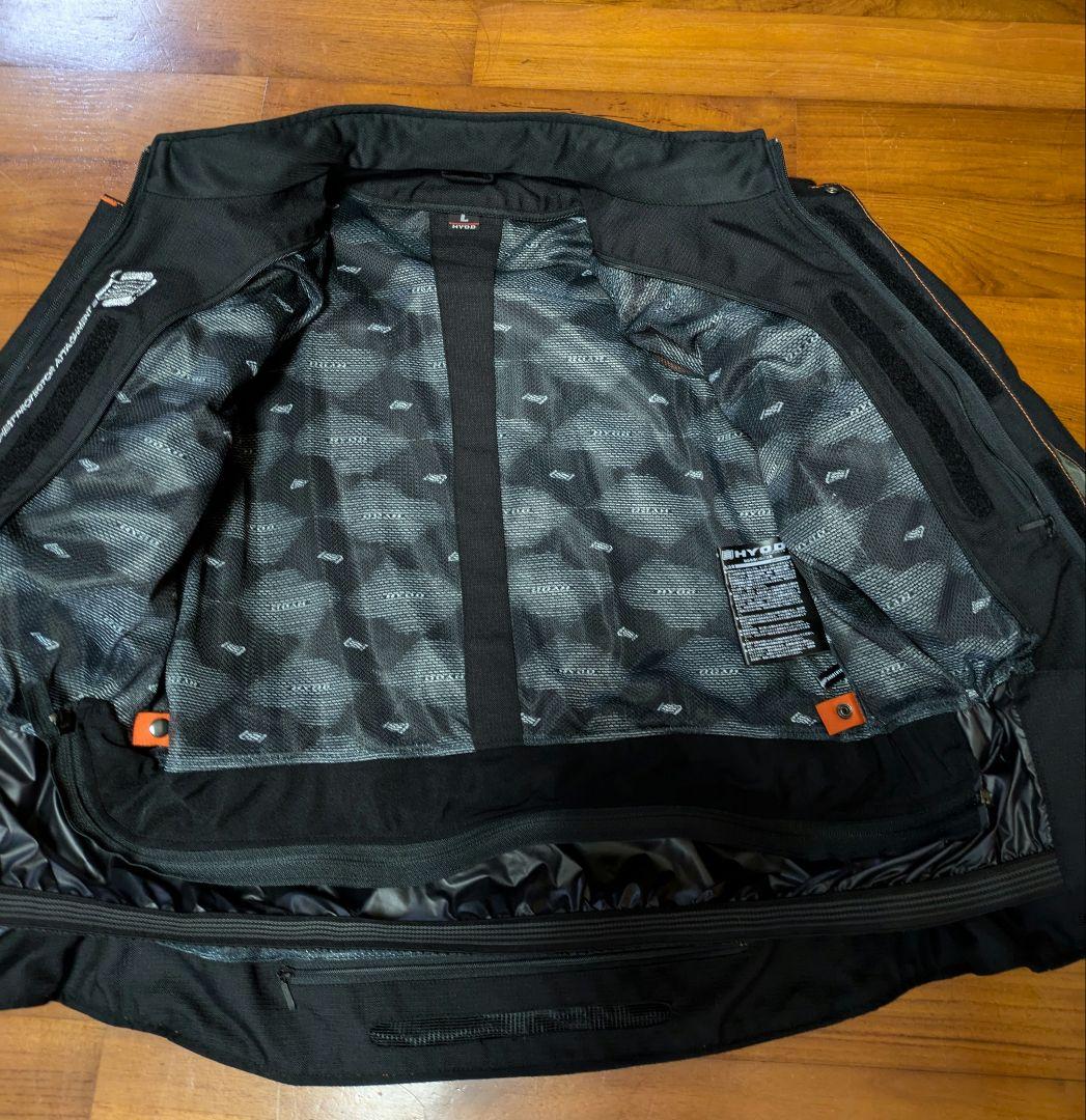 ヒョウドウ　ジャケット