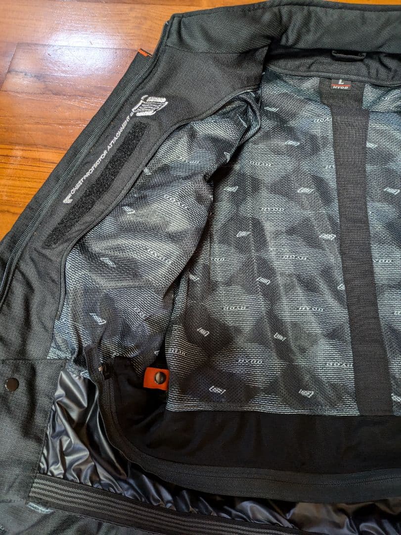 ヒョウドウ　ジャケット