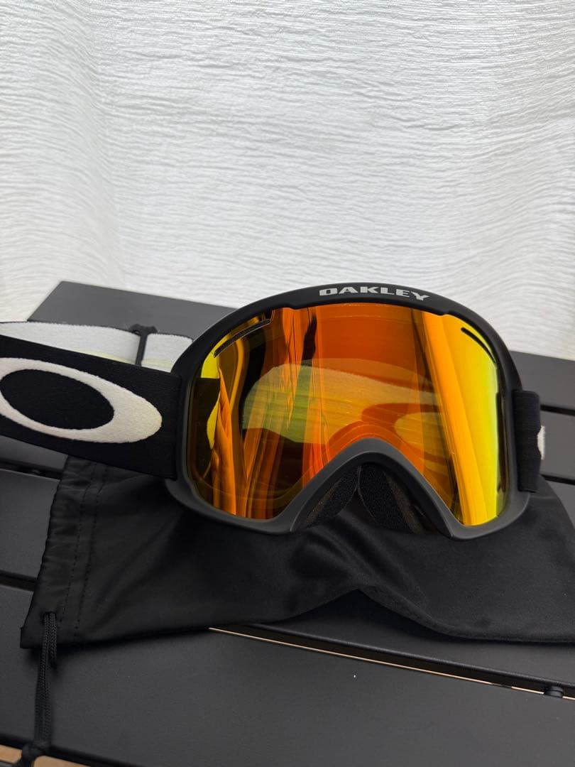 【美品】OAKLEY オレンジレンズ ゴーグル 収納袋付き