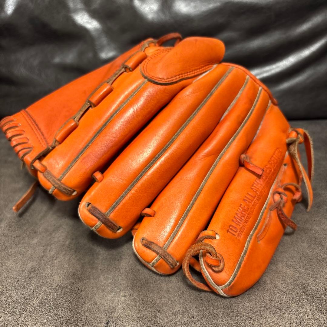 アンダーアーマー　硬式投手用グラブ