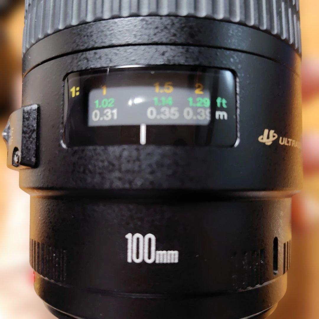 Canon MACRO EF 100mm F2.8 USM　ET-67、ケース付