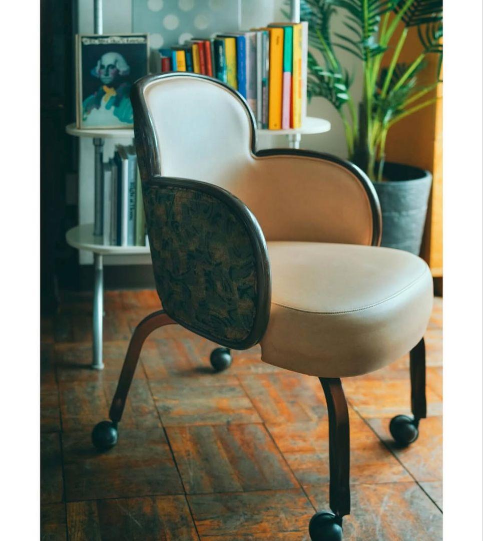 幾何学模様アンティークキャスター椅子