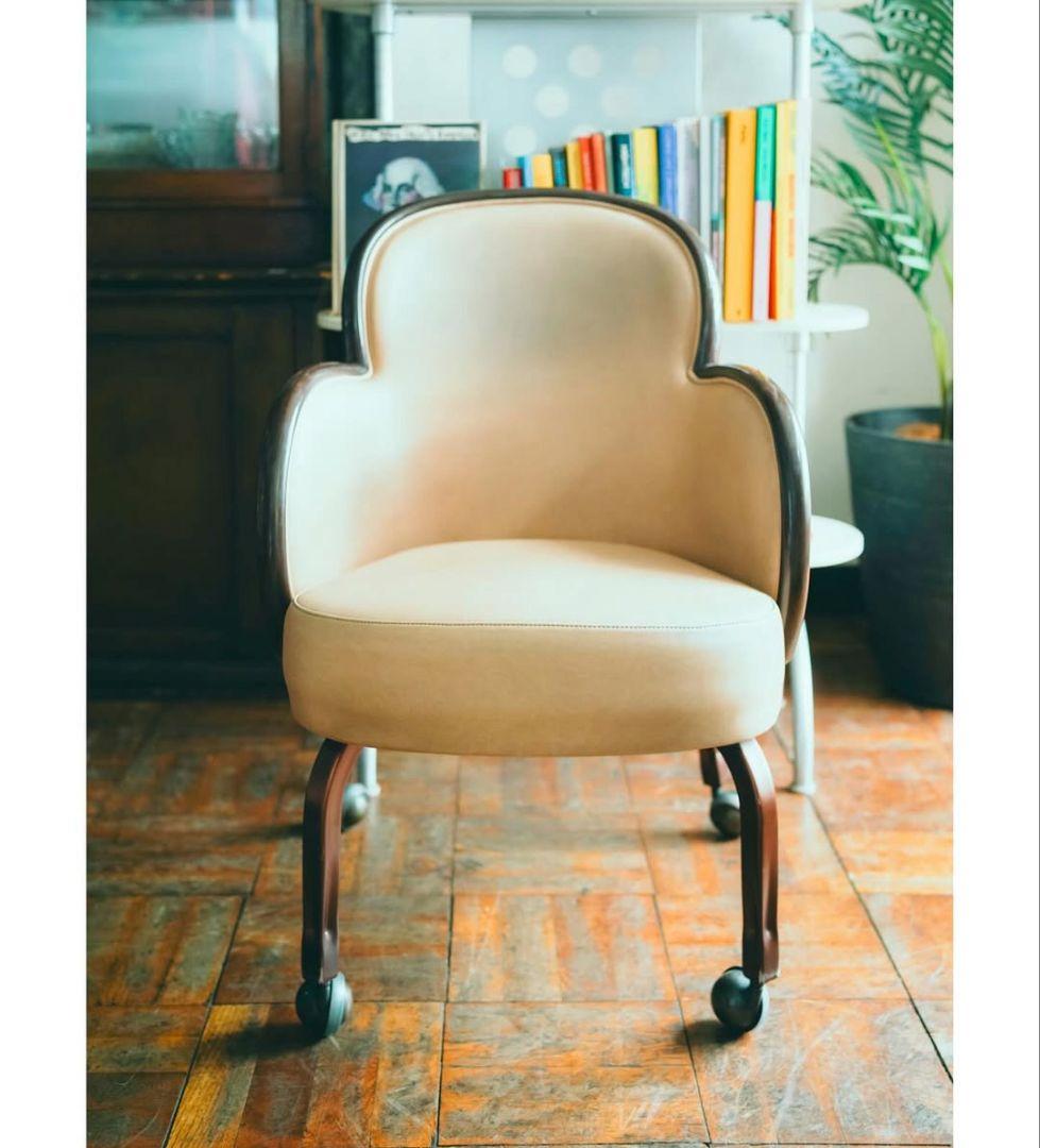 幾何学模様アンティークキャスター椅子