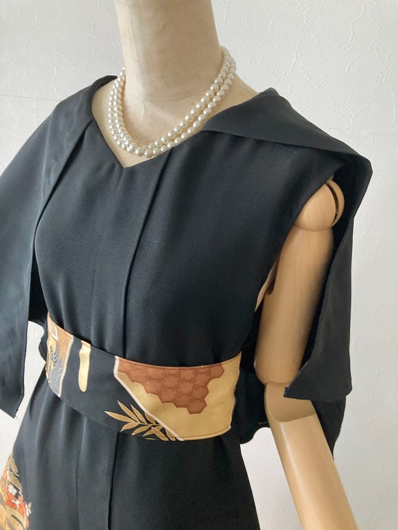 着物リメイクワンピース　⭐︎留袖